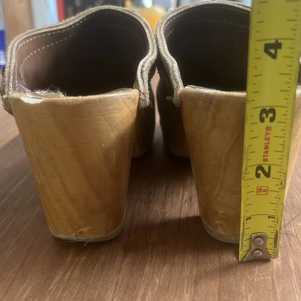 High heel no. 6 suede clogs - Picture 6 of 9